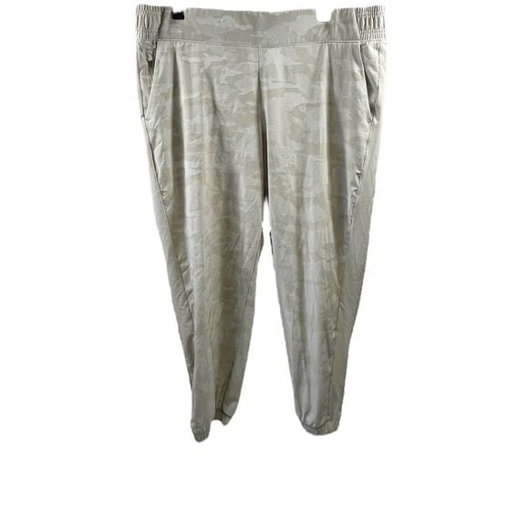Athleta Brooklyn Camo Beige Jogger Pants Size 18 - Picture 1 of 10